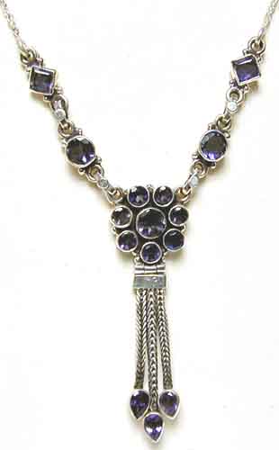 Iolith Collier