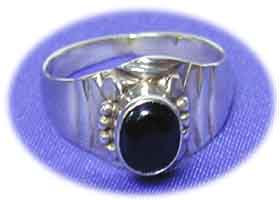 Silberring mit schwarzem Onyx