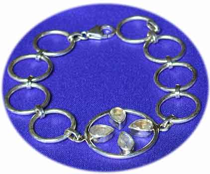 Mondstein Armband