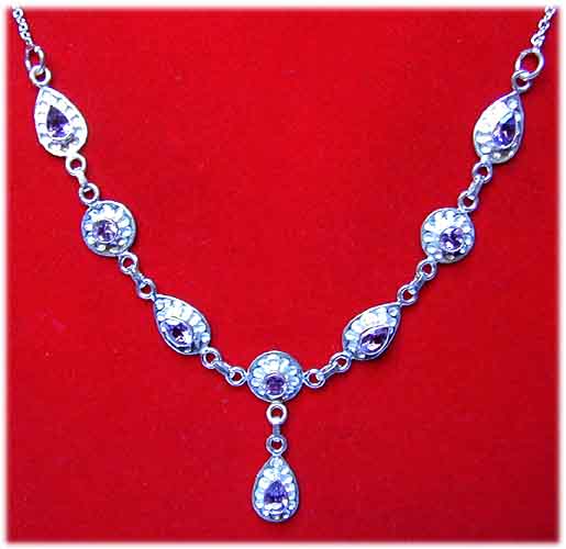 Amethyst Collier